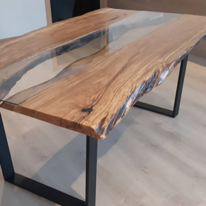 Mesa de Madera en Olivo